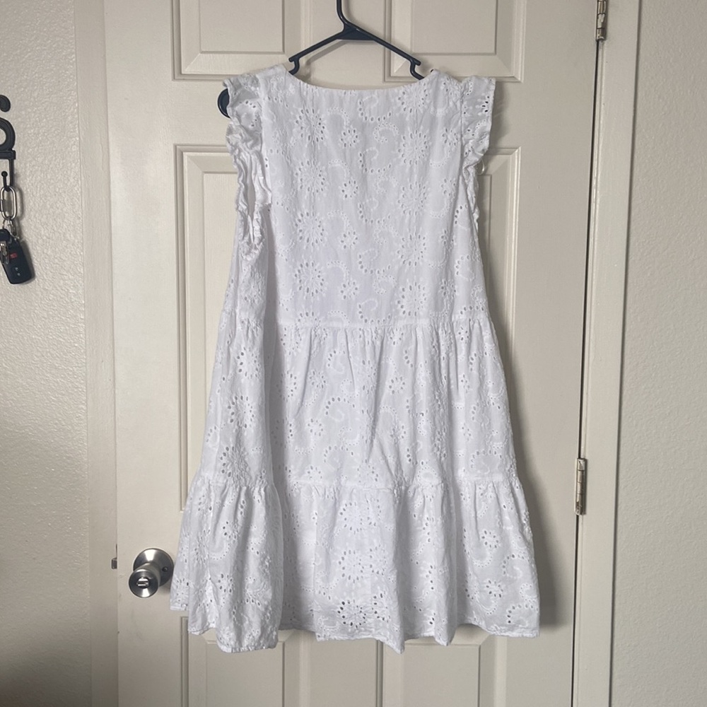 - Dress - Picture 2 of 6